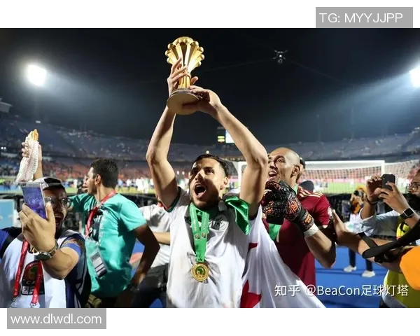 全球足球明星璀璨星空汇聚盛典展现足球魅力与激情的完美结合 全球足球明星璀璨星空汇聚盛典展现足球魅力与激情的完美结合